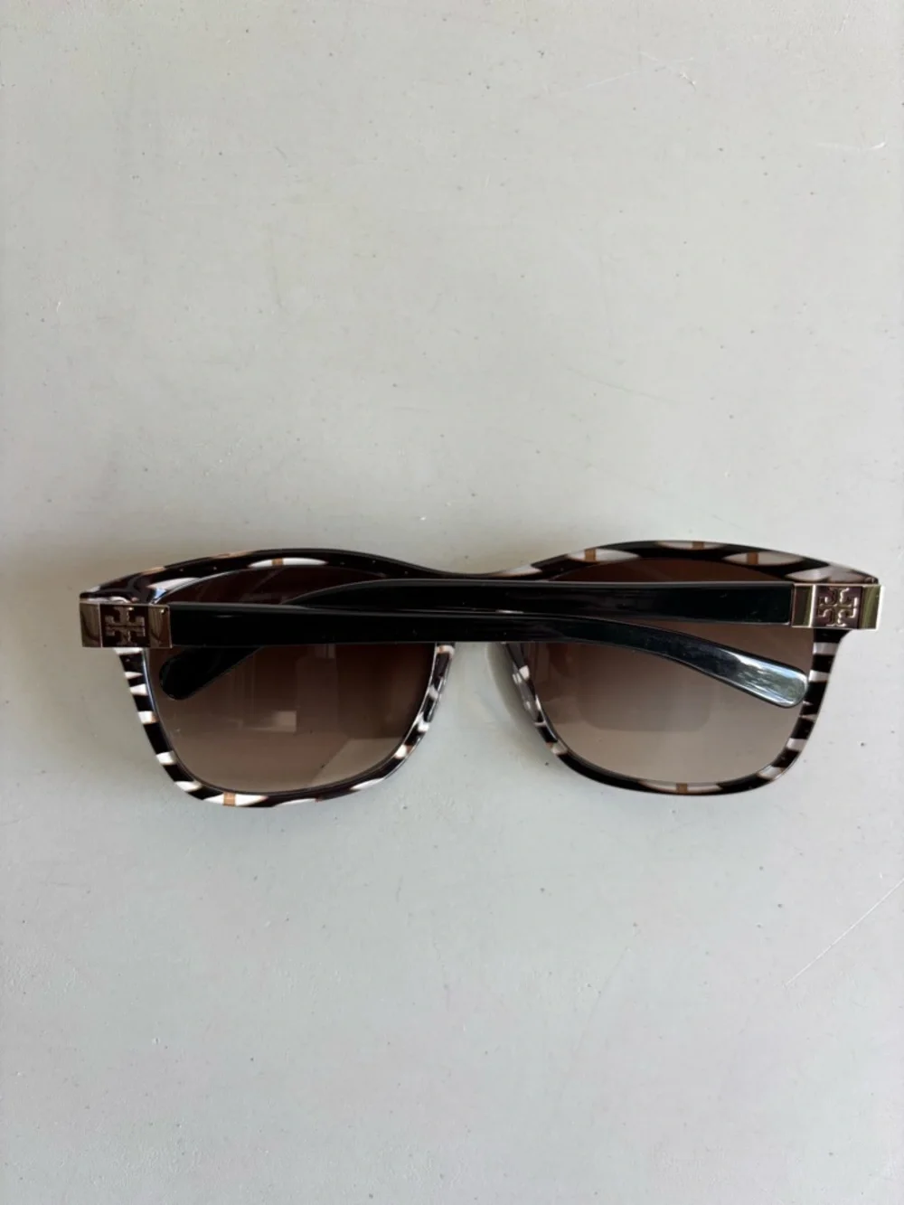 Tory Burch Orange Saffiano Wallet with tribal gradient brown Sunglasses